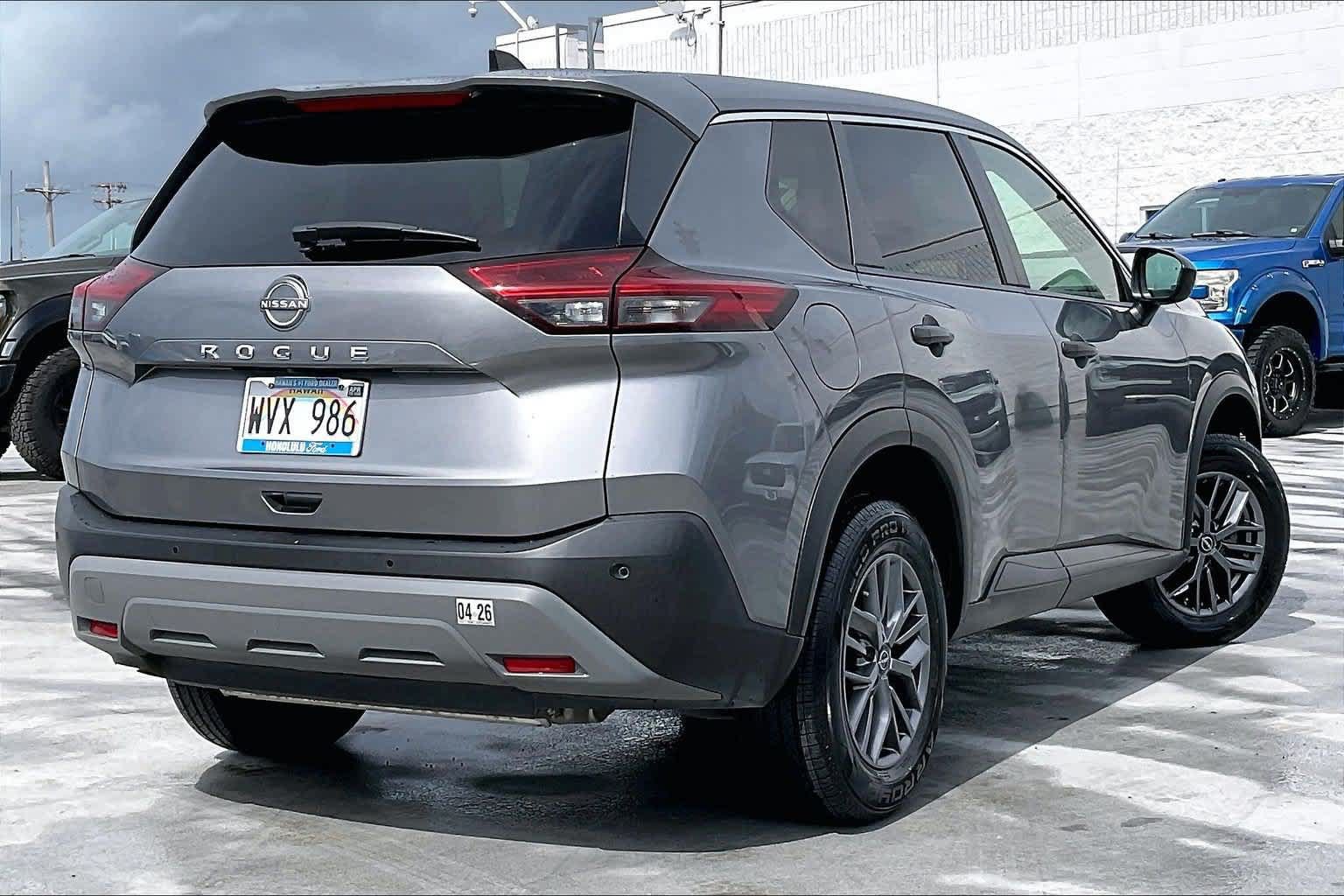 Used 2023 Nissan Rogue S FWD image 22