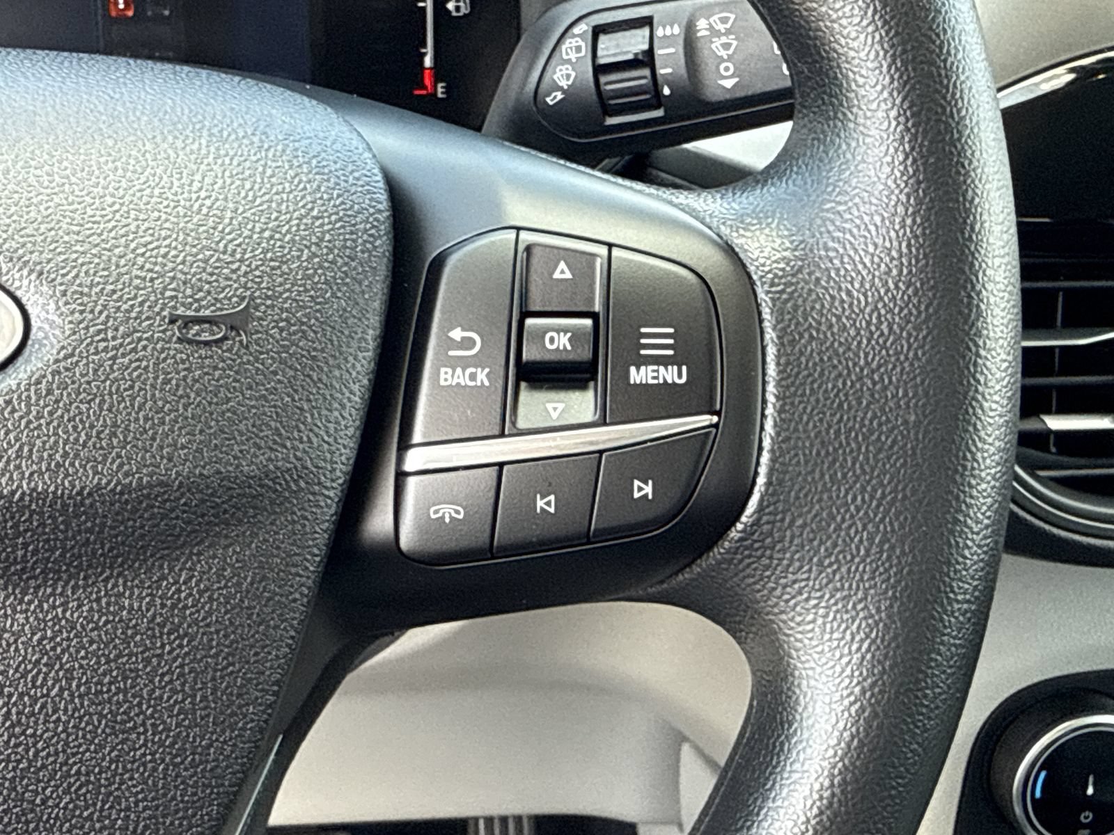 Certified 2026 Ford Escape Active AWD/4WD image 32