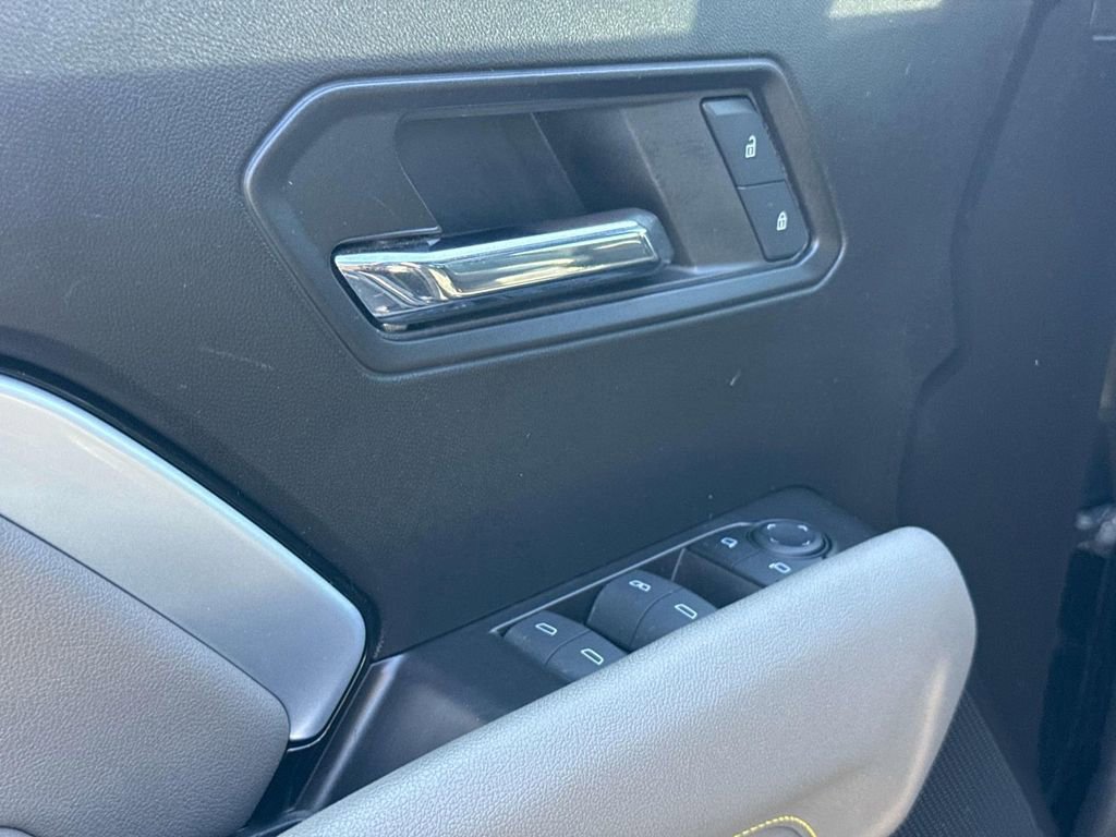 Used 2024 Chevrolet Colorado ZR2 w/ Technology Package image 22