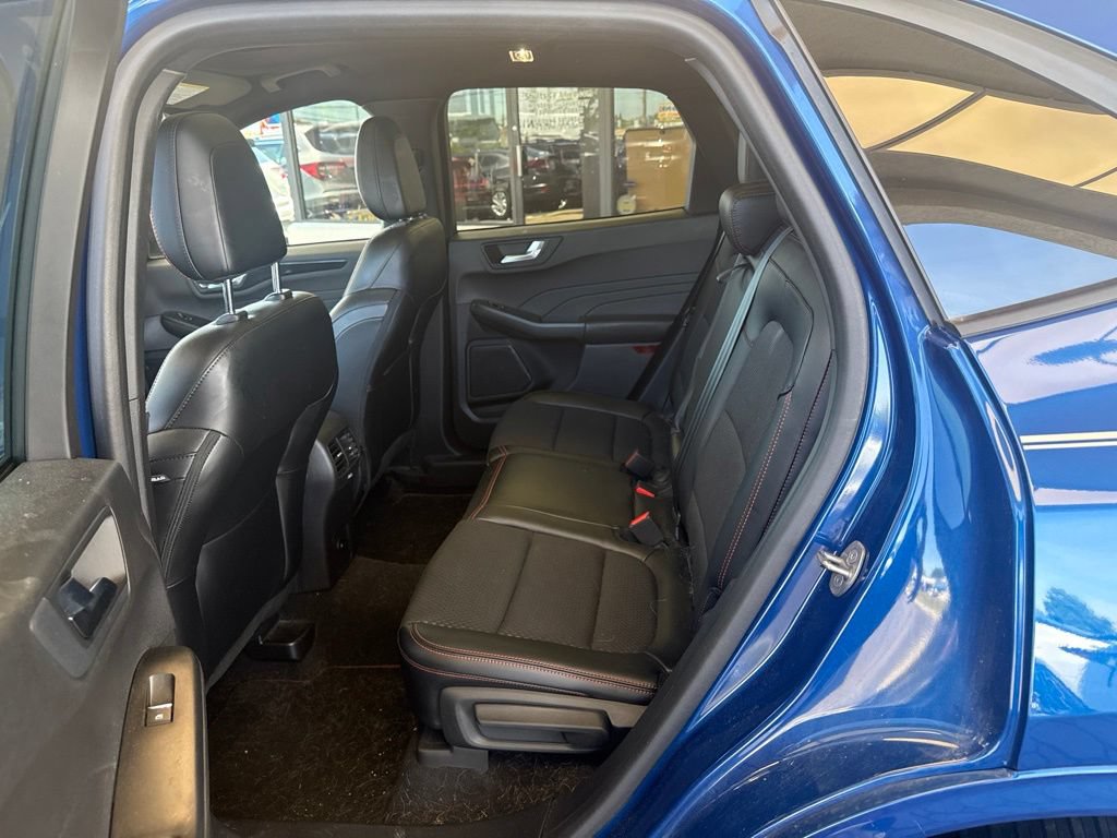 Certified 2023 Ford Escape ST-Line w/ Tech Pack #1 AWD/4WD image 16
