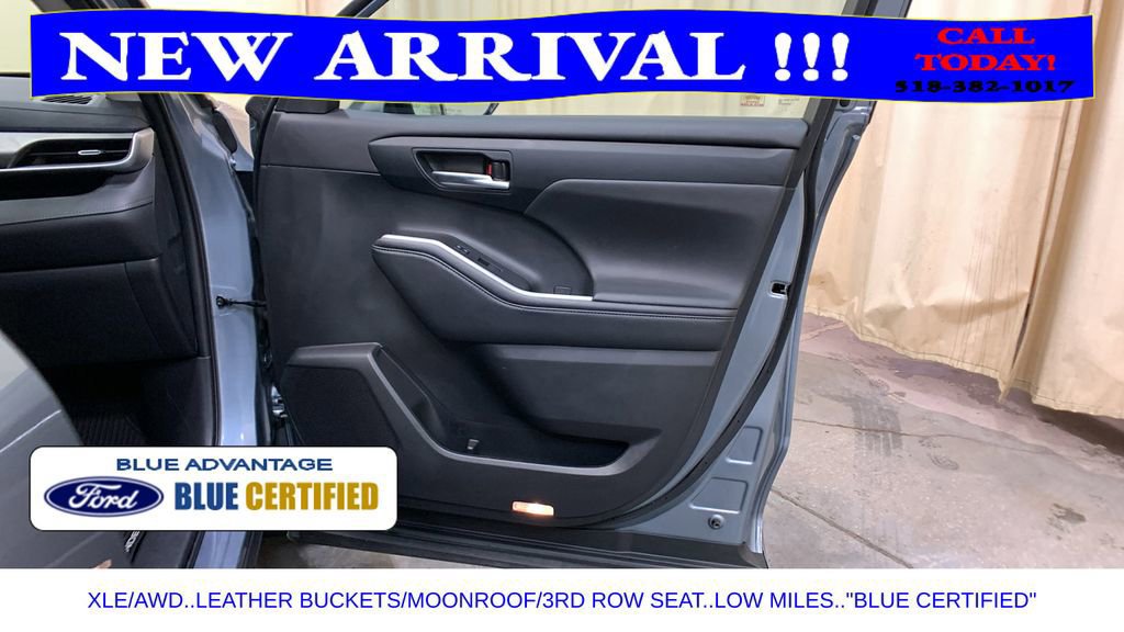 Used 2020 Toyota Highlander XLE image 12