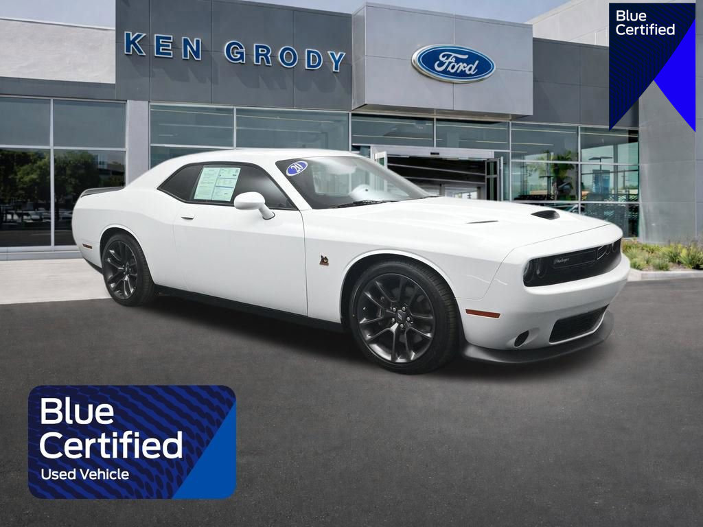 Used 2020 Dodge Challenger R/T Scat Pack RWD image 1