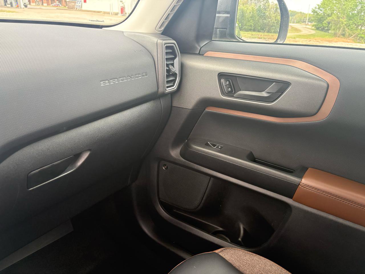 Certified 2025 Ford Bronco Sport Outer Banks w/ Outer Banks Tech Package+ AWD/4WD image 21