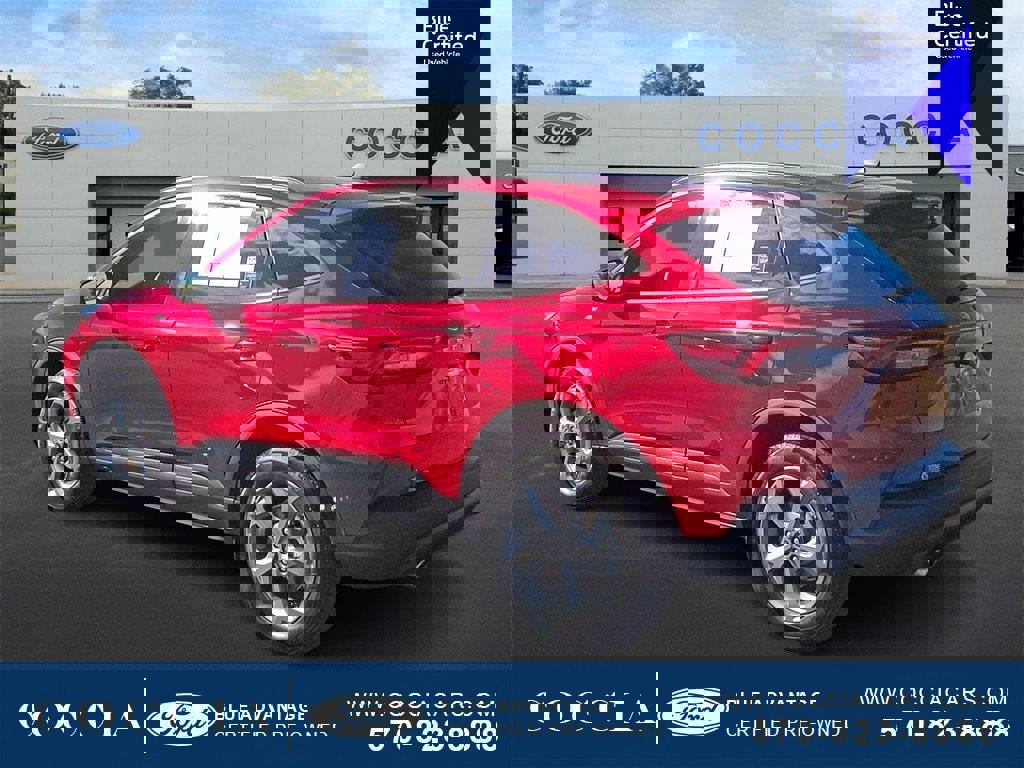 Certified 2025 Ford Escape ST-Line w/ Tech Pack #1 image 3