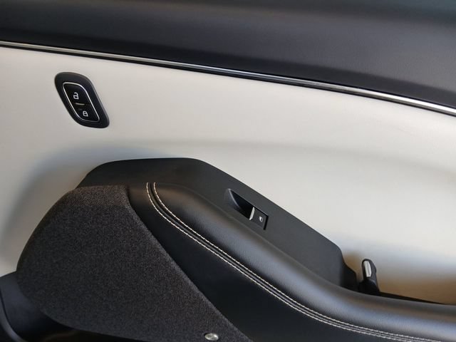 Certified 2023 Ford Mustang Mach-E Premium RWD image 16