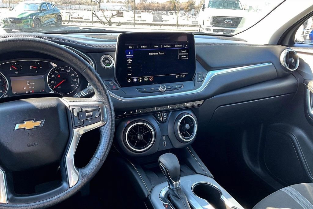 Used 2023 Chevrolet Blazer LT w/ Convenience Package AWD/4WD image 6