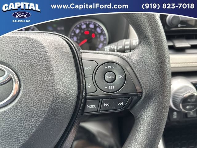Used 2019 Toyota RAV4 XLE image 23