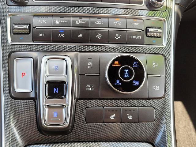 Used 2022 Hyundai Santa Fe SEL w/ Convenience + Premium Package AWD/4WD image 22