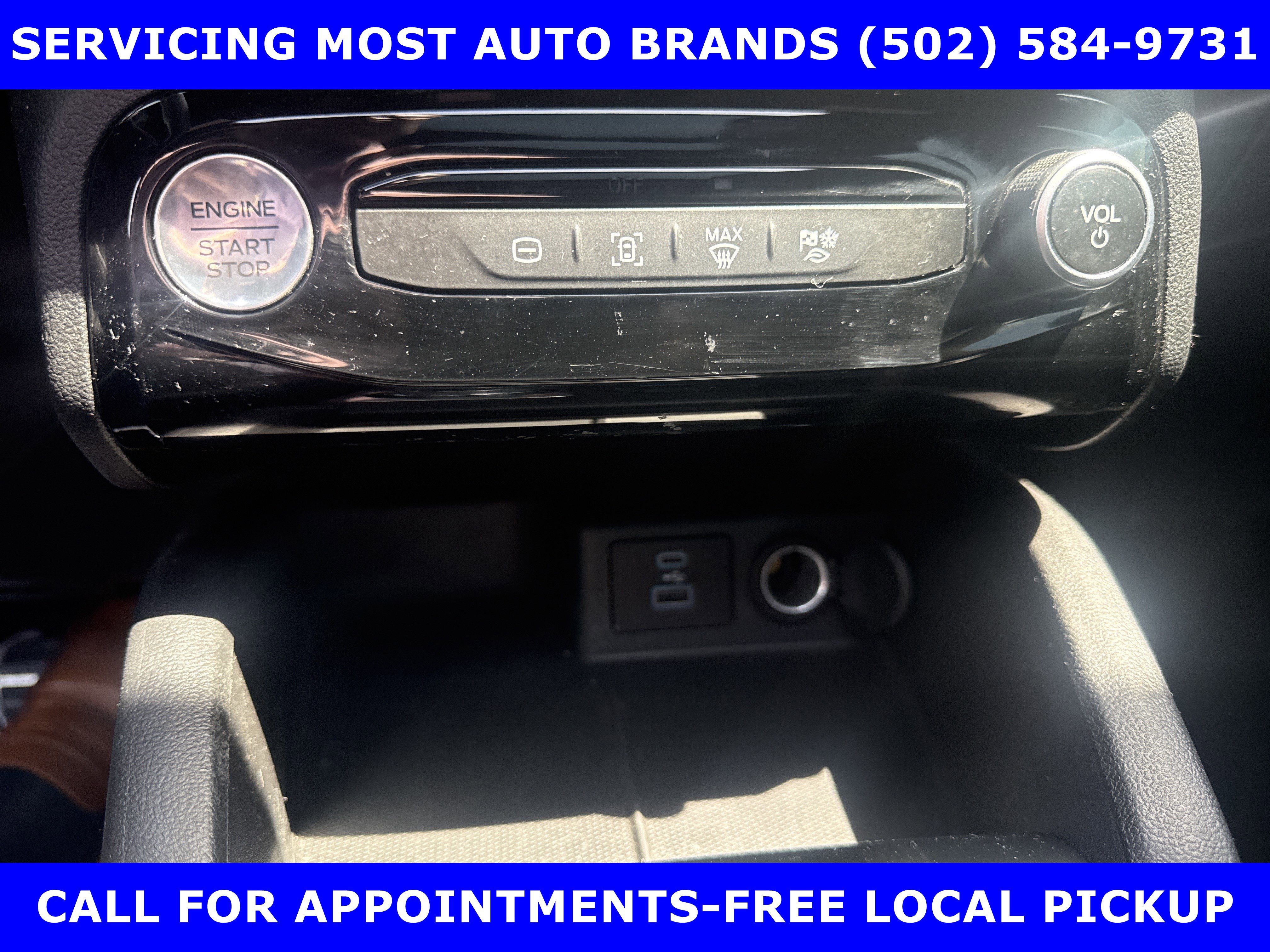 Certified 2023 Ford Escape ST-Line w/ Equipment Group 301A FWD image 15