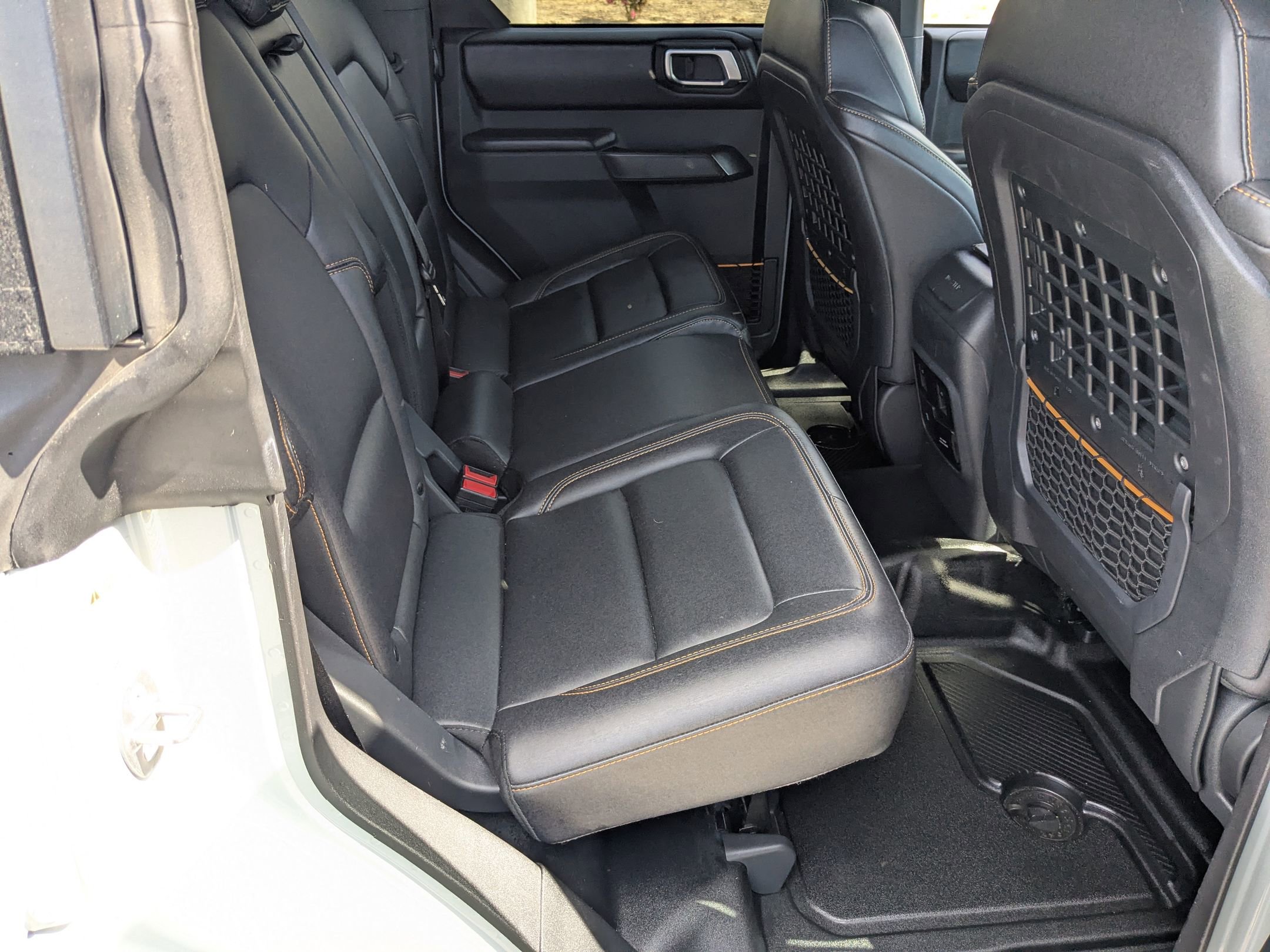 Certified 2024 Ford Bronco Badlands AWD/4WD image 36