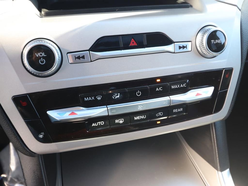 Certified 2023 Ford Explorer XLT w/ Equipment Group 202A image 22