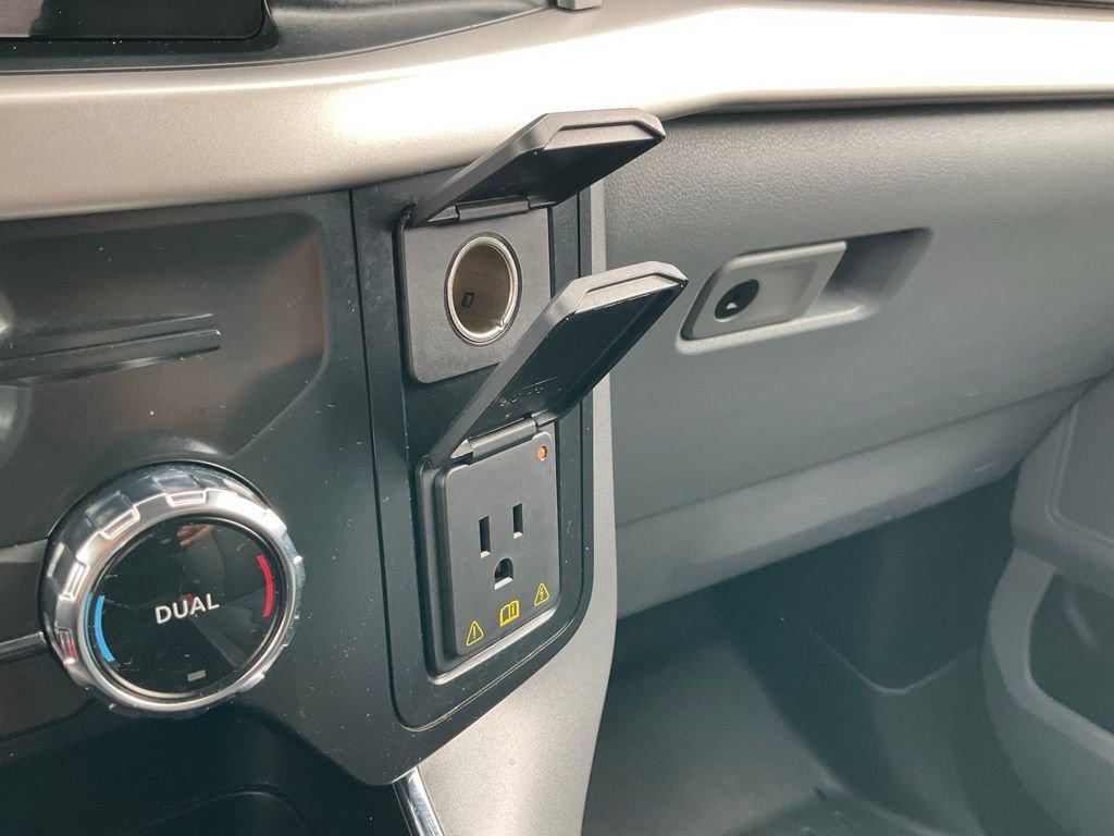 Certified 2022 Ford F150 XLT w/ Equipment Group 302A High image 6