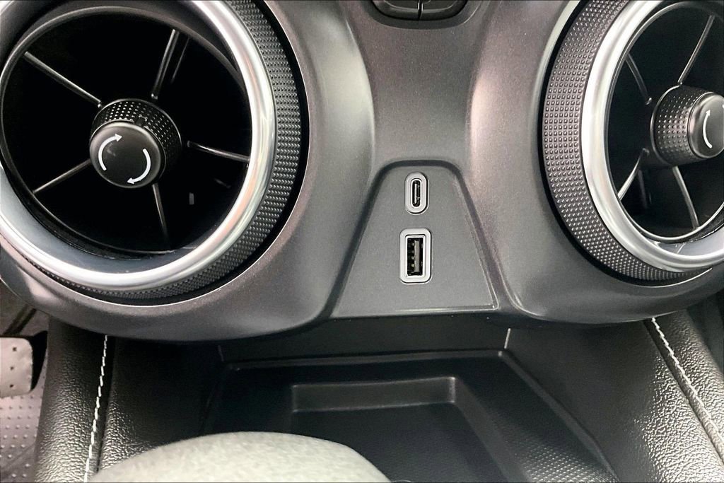 Used 2023 Chevrolet Blazer LT w/ Convenience Package image 32