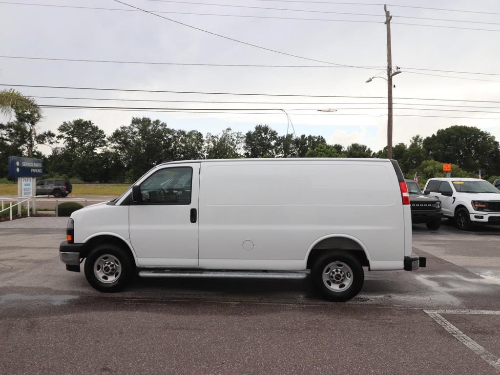 Used 2025 GMC Savana 2500 w/ Driver Convenience Package RWD image 8