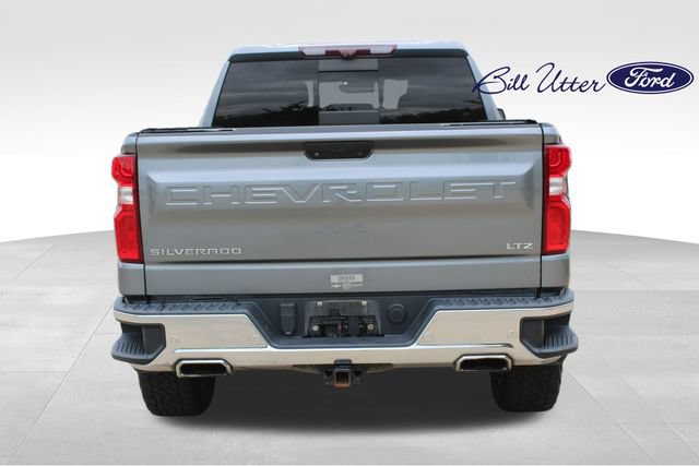Used 2020 Chevrolet Silverado 1500 LTZ w/ LTZ Plus Package AWD/4WD image 16