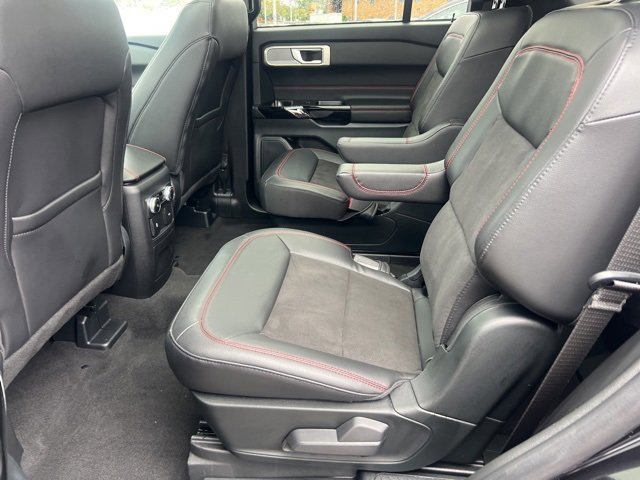 Certified 2023 Ford Explorer ST-Line image 24