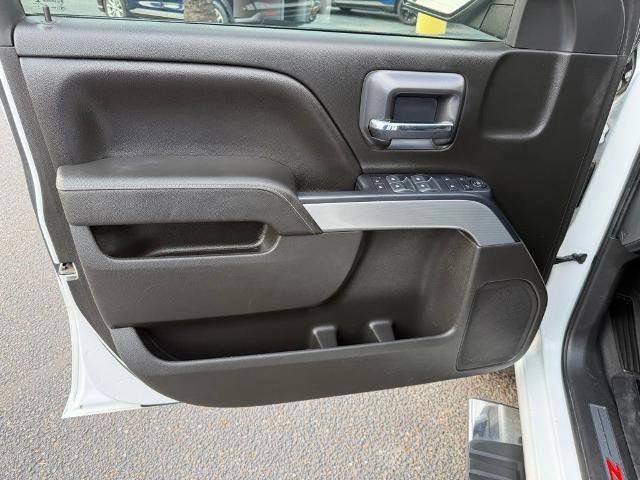 Used 2018 Chevrolet Silverado 1500 LT w/ Texas Edition image 10