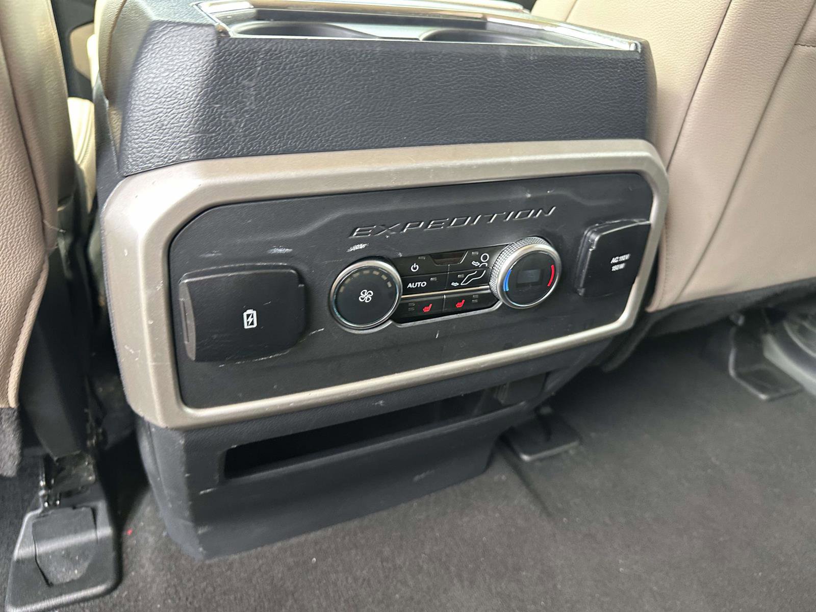 Certified 2024 Ford Expedition Max Limited AWD/4WD image 11