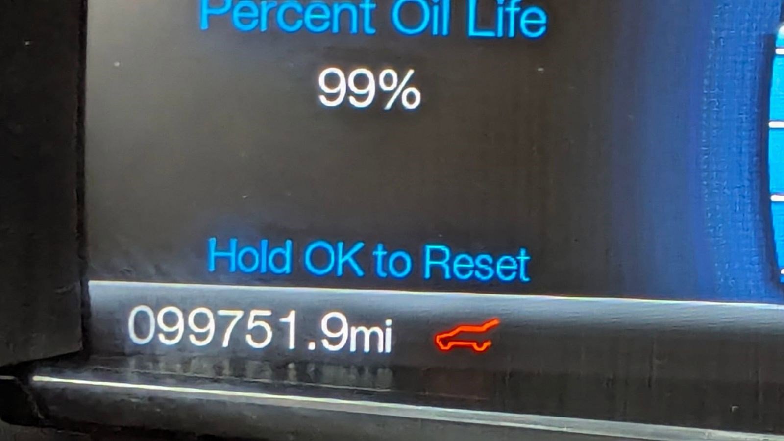 Certified 2017 Ford Explorer XLT w/ Equipment Group 202A image 19