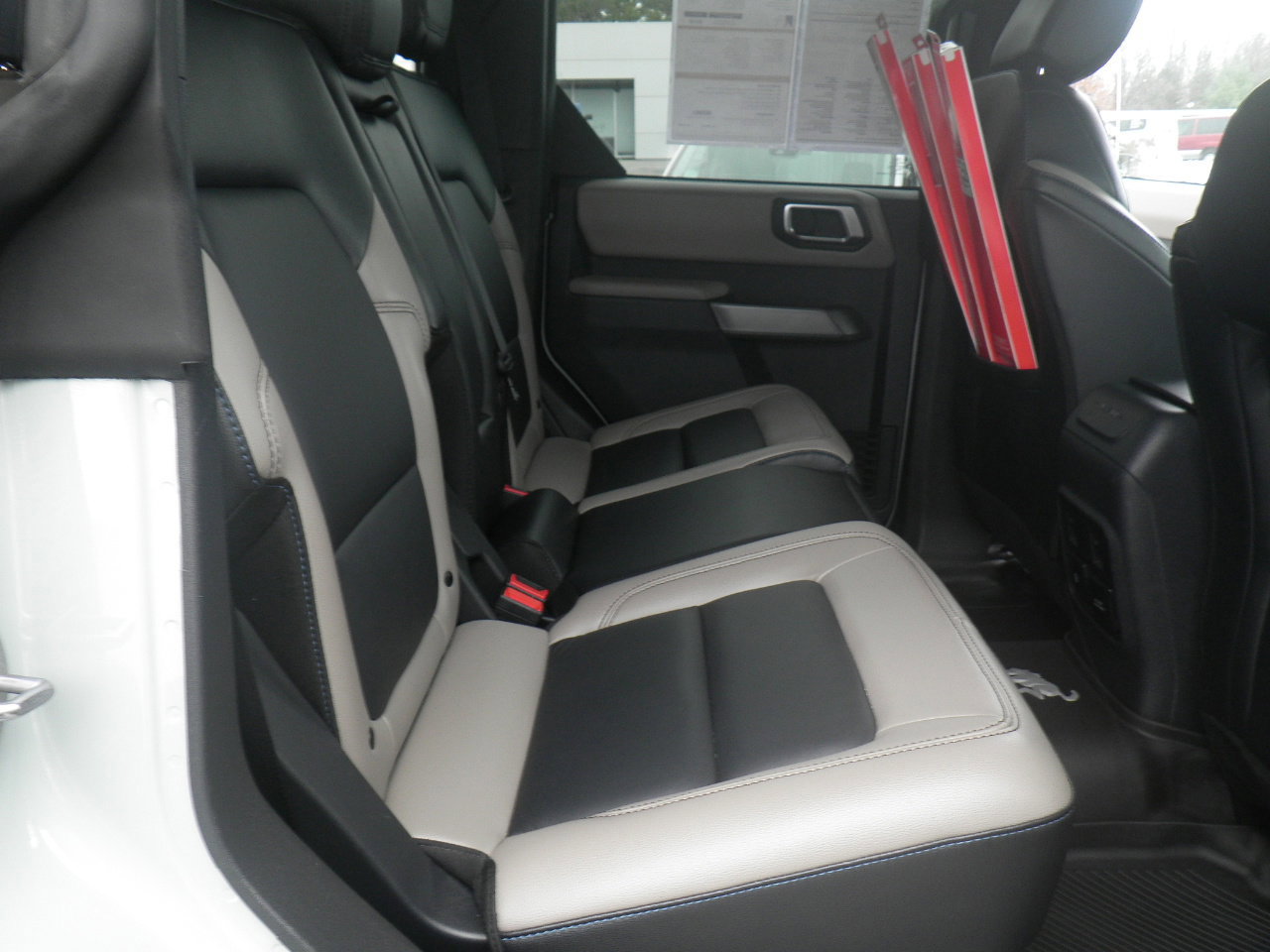 Certified 2023 Ford Bronco Wildtrak image 24