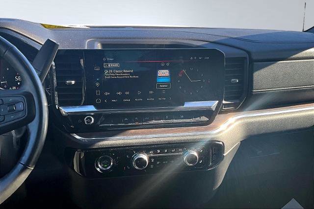 Used 2024 GMC Sierra 1500 SLT image 10