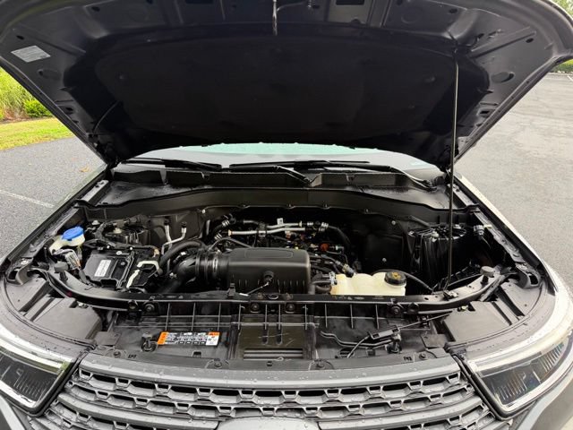 Certified 2023 Ford Explorer XLT w/ Equipment Group 202A AWD/4WD image 22