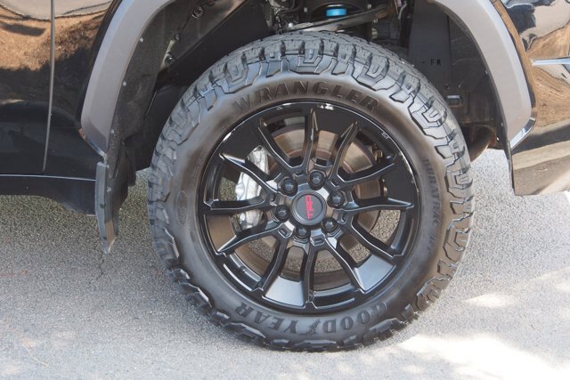 Used 2023 Toyota Tundra Limited w/ TRD Off-Road Package AWD/4WD image 10
