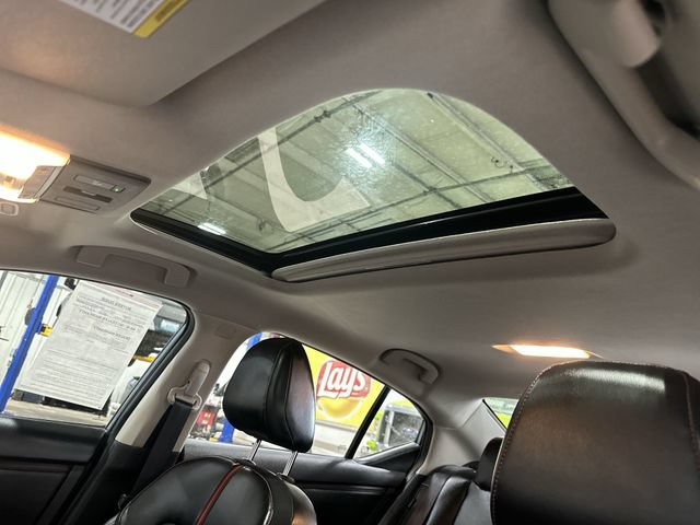 Used 2024 Nissan Sentra SR w/ SR Premium Package FWD image 20