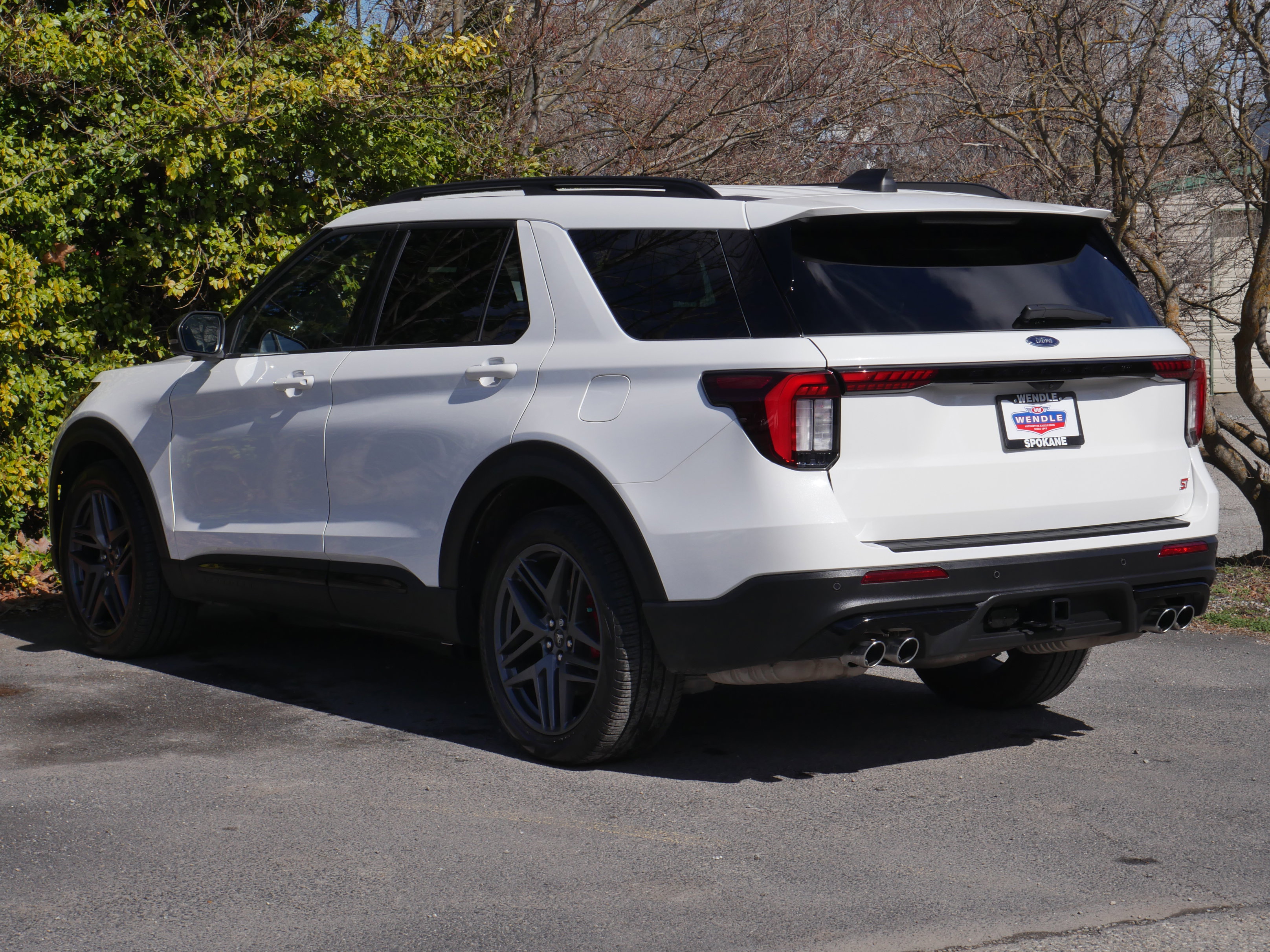 Certified 2025 Ford Explorer ST AWD/4WD image 24