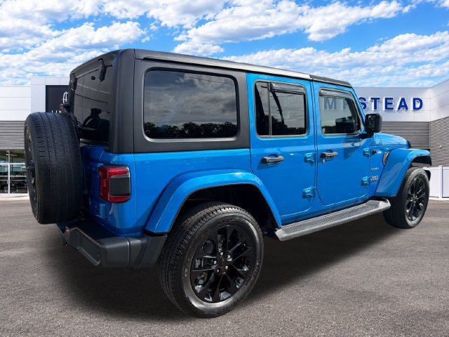 Used 2022 Jeep Wrangler Unlimited Sahara w/ Safety Group AWD/4WD image 7