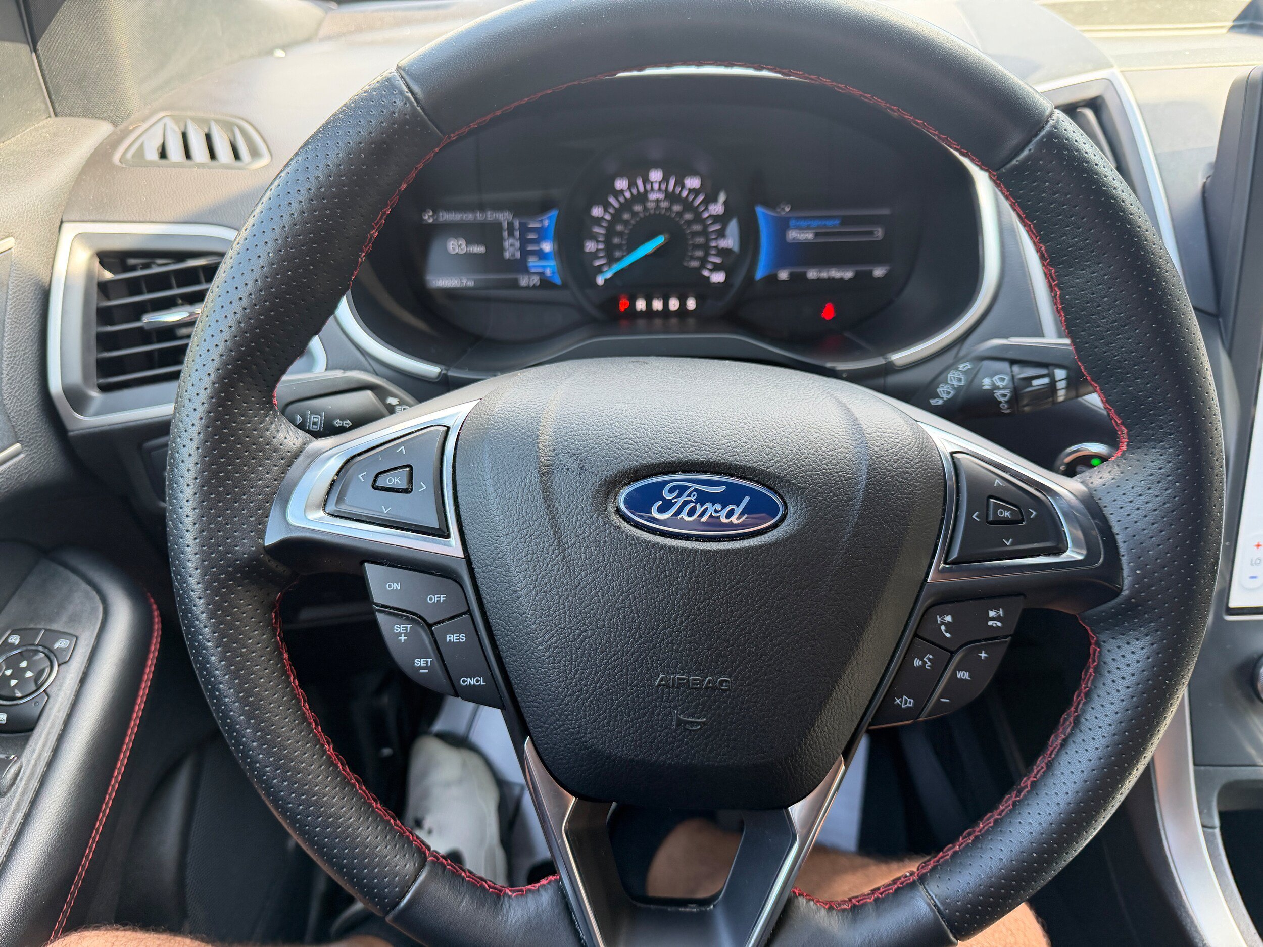 Certified 2021 Ford Edge ST-Line AWD/4WD image 32