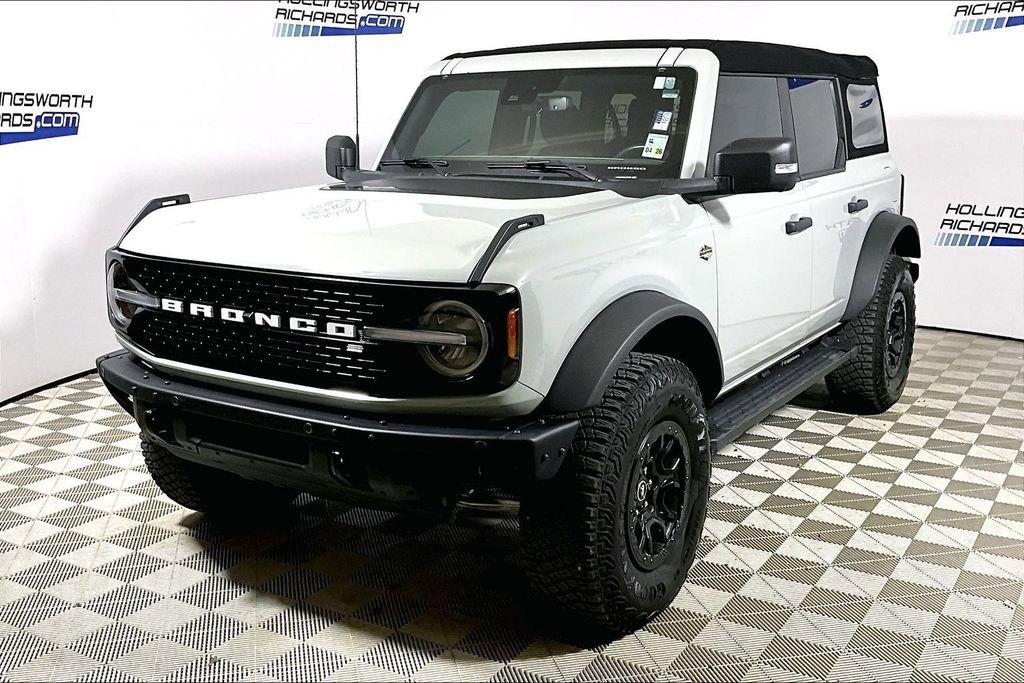 Certified 2024 Ford Bronco Wildtrak AWD/4WD image 1