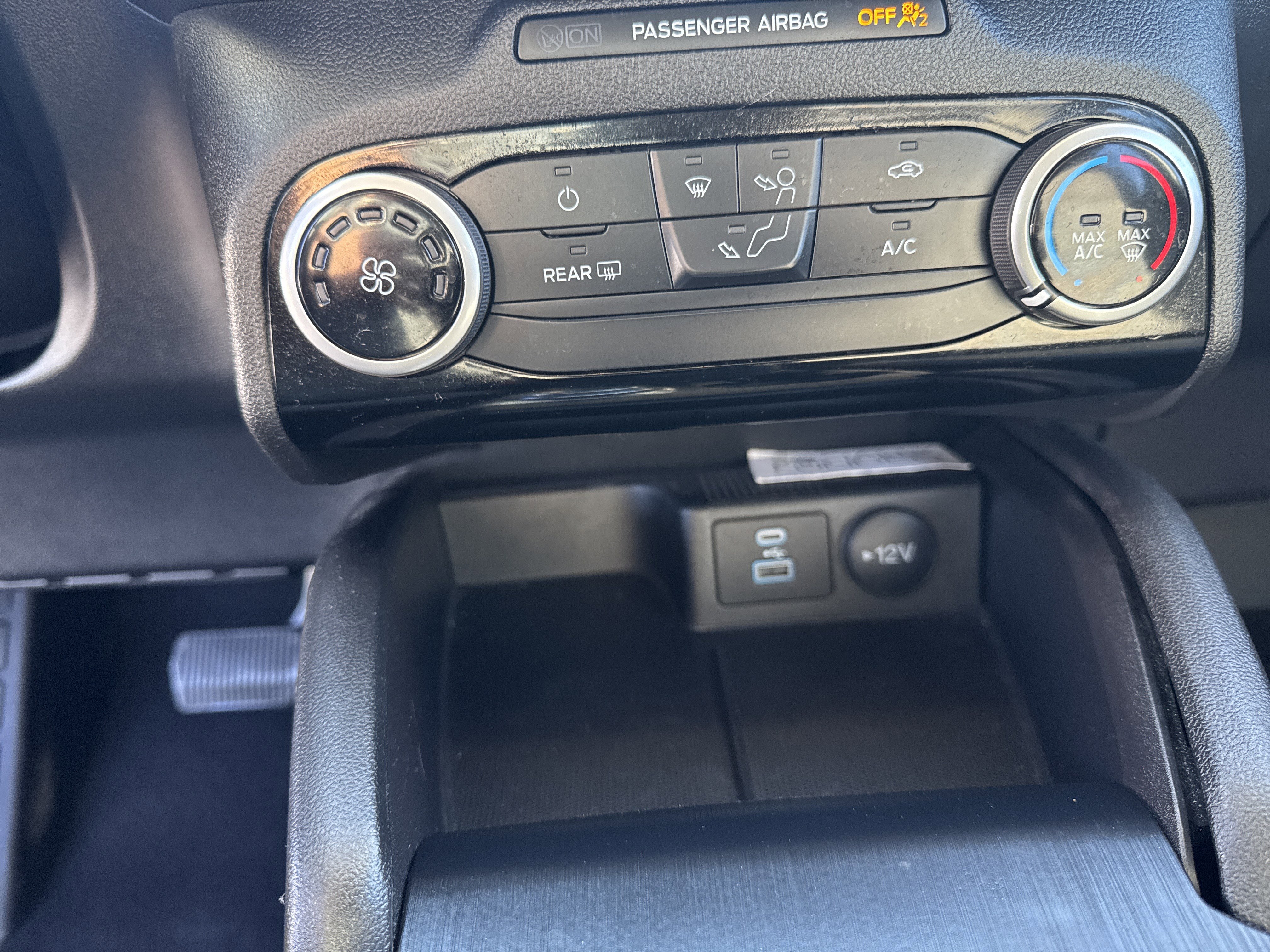 Certified 2022 Ford Escape S image 25