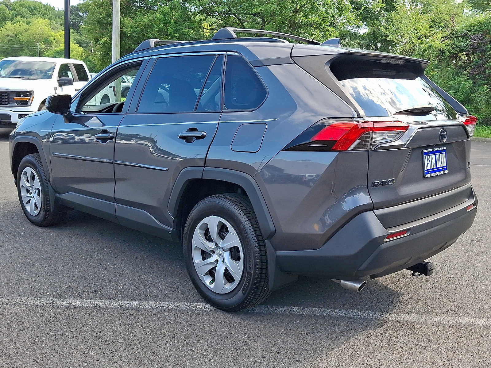 Used 2020 Toyota RAV4 LE w/ All Weather Liner Package AWD/4WD image 4