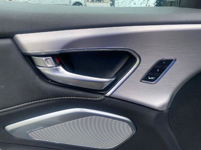 Used 2024 Acura RDX SH-AWD w/ Technology Package image 14