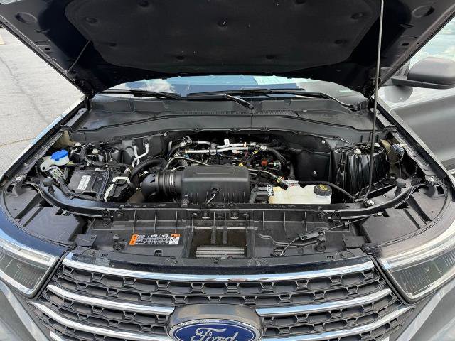 Certified 2023 Ford Explorer XLT w/ Equipment Group 202A AWD/4WD image 23