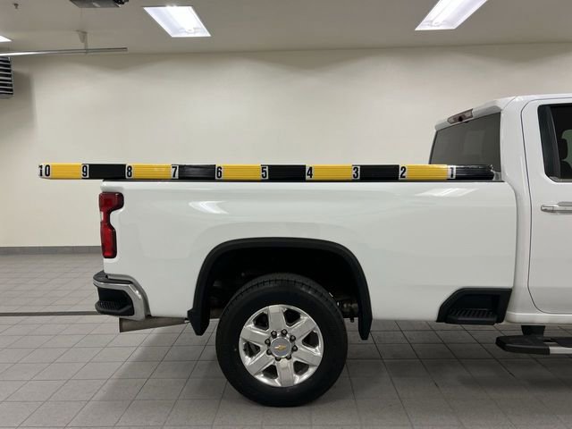 Used 2022 Chevrolet Silverado 3500 LTZ AWD/4WD image 6