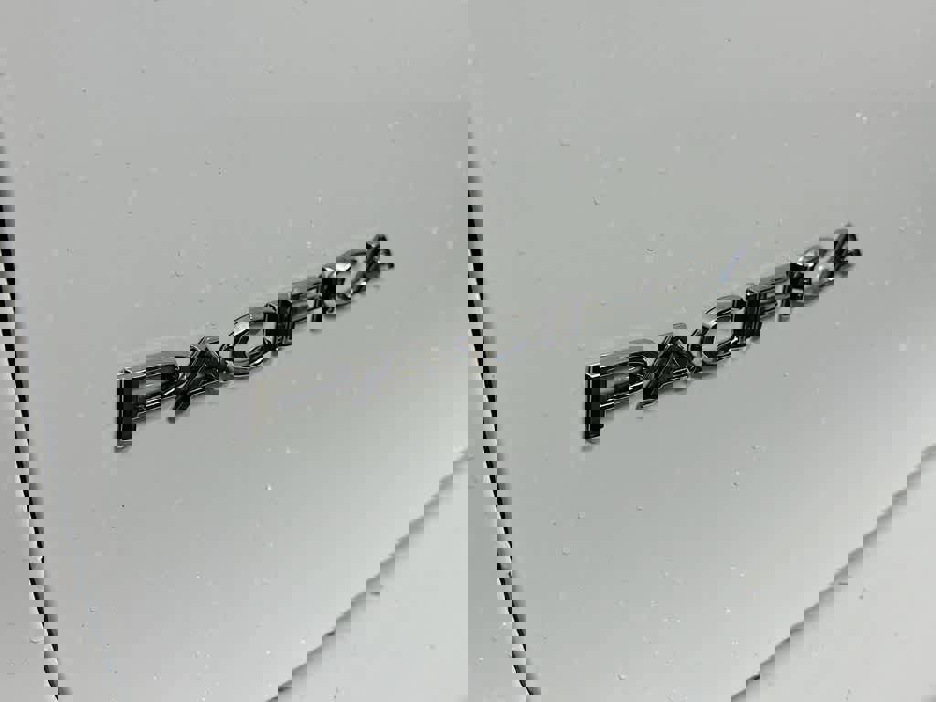 Used 2024 Chrysler Pacifica Touring-L image 10