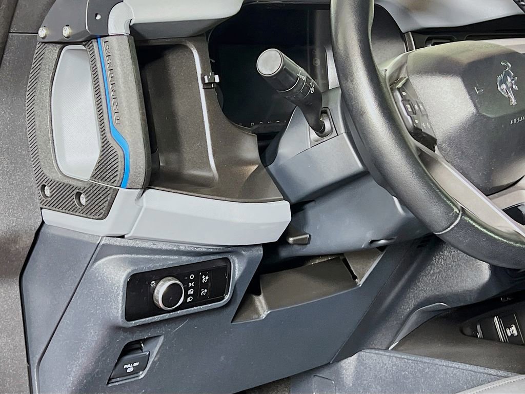 Certified 2023 Ford Bronco Black Diamond image 12