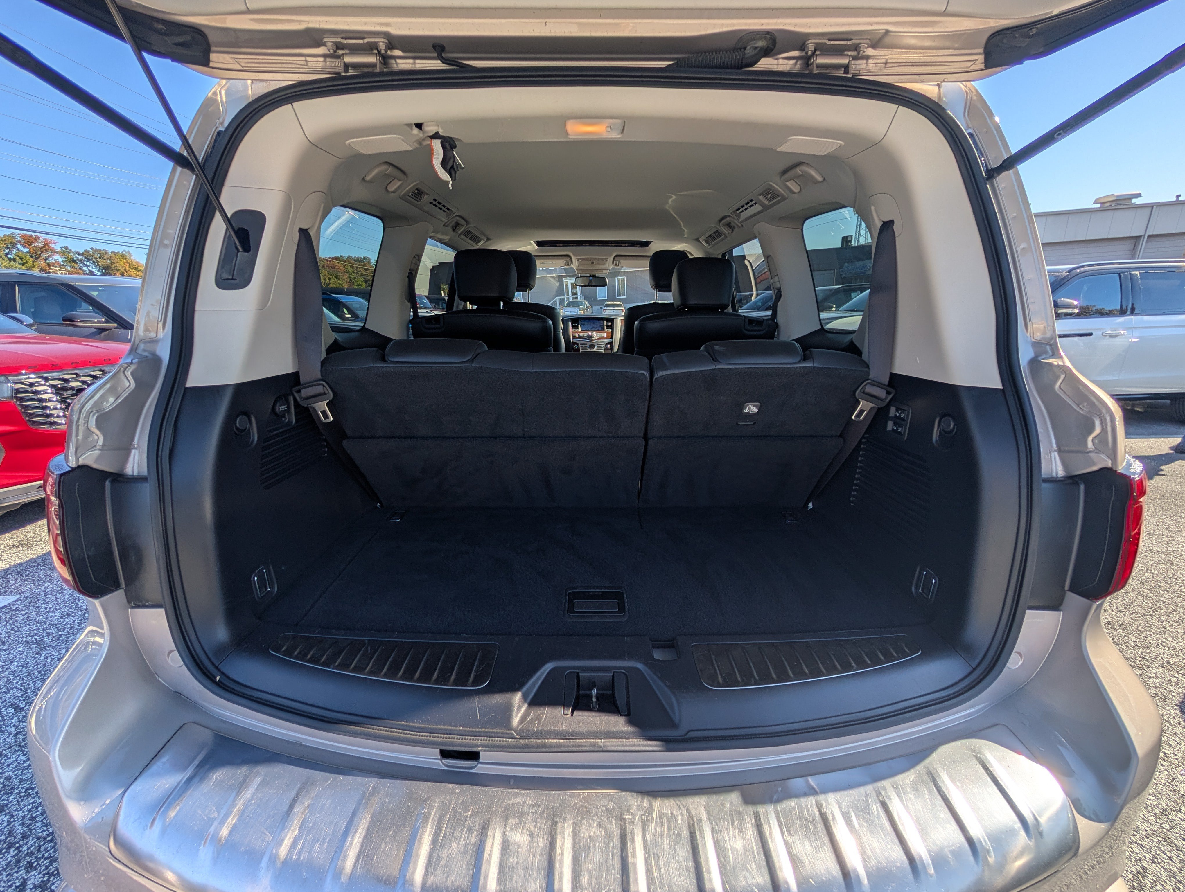 Used 2019 INFINITI QX80 Luxe w/ Proassist Package AWD/4WD image 15