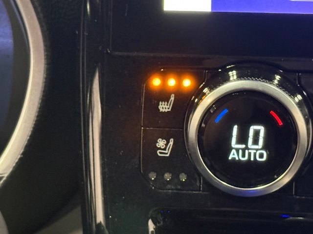 Used 2023 Toyota Highlander Limited AWD/4WD image 30