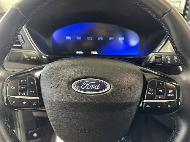Certified 2023 Ford Escape Platinum w/ Premium Technology Package AWD/4WD image 13
