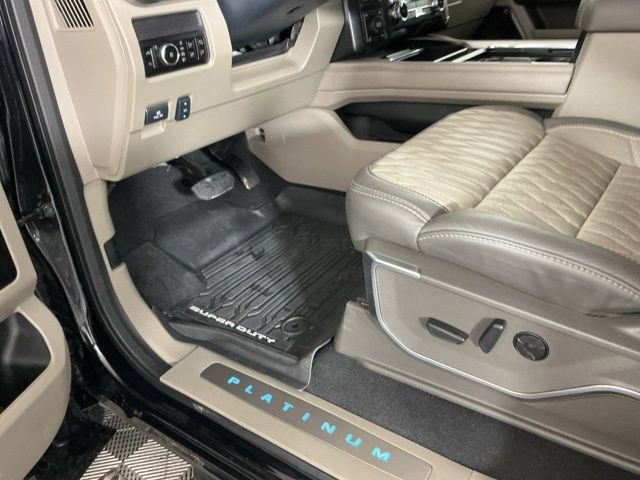 Certified 2025 Ford F250 Platinum w/ Platinum Plus Package image 19