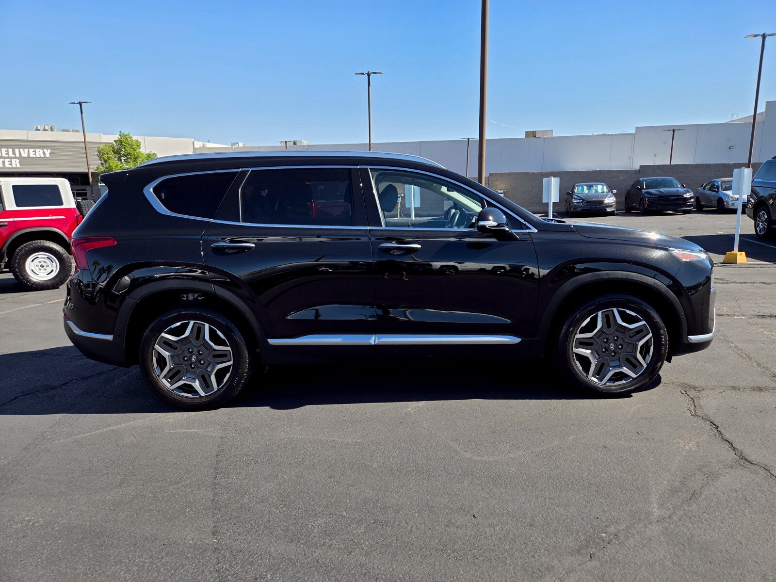 Used 2021 Hyundai Santa Fe Limited FWD image 7