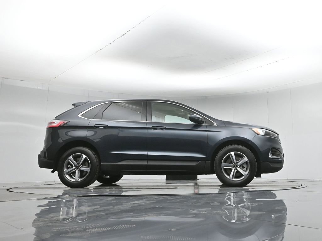 Certified 2023 Ford Edge SEL w/ Convenience Package AWD/4WD image 10