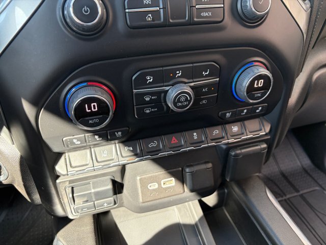 Used 2022 Chevrolet Silverado 2500 LTZ w/ LTZ Plus Package AWD/4WD image 28