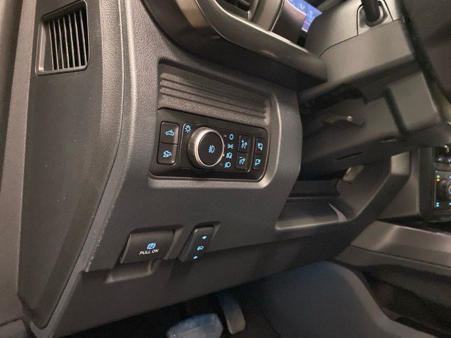 Certified 2026 Ford F250 Lariat w/ Tremor Off-Road Package AWD/4WD image 17