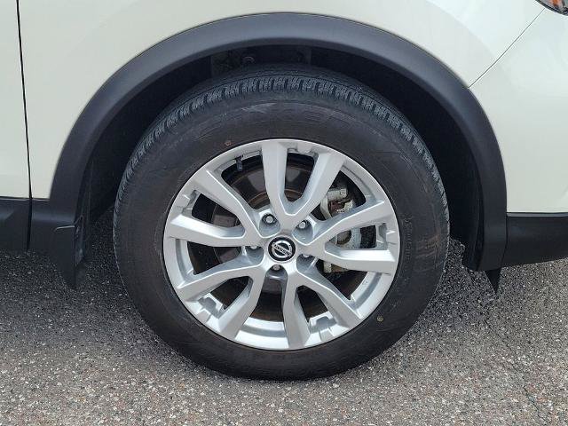 Used 2022 Nissan Rogue Sport SV AWD/4WD image 7