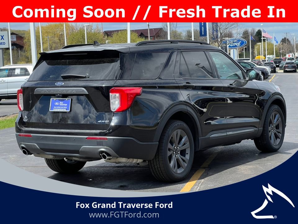 Certified 2023 Ford Explorer XLT w/ Equipment Group 202A AWD/4WD image 9