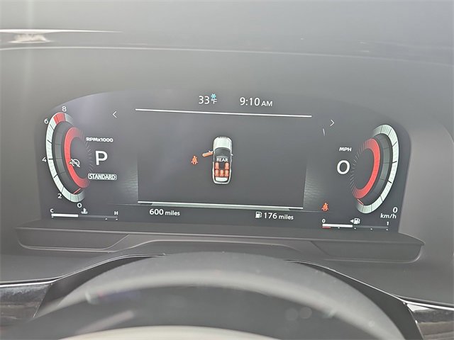 Used 2025 Nissan Pathfinder Platinum image 20